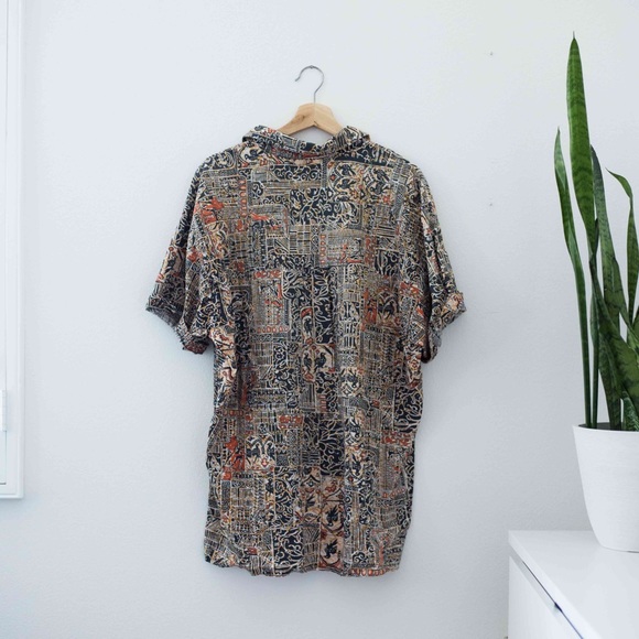 Big Kahuna Hawaiian Shirt - Picture 2 of 3